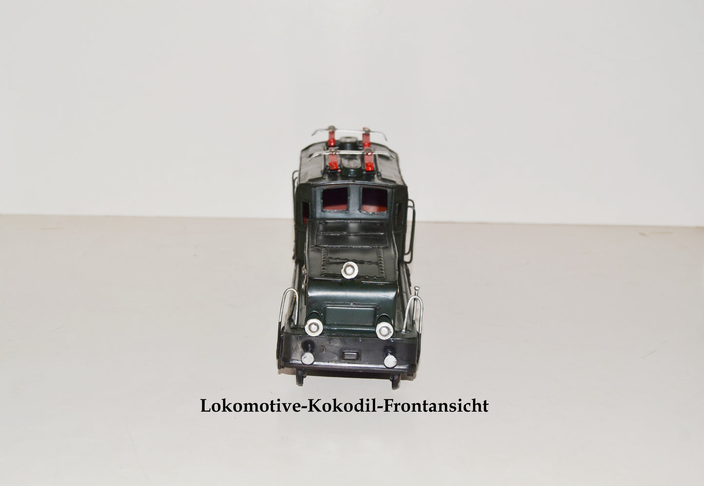 Schweizer Güterzug-Lok (Krokodil)