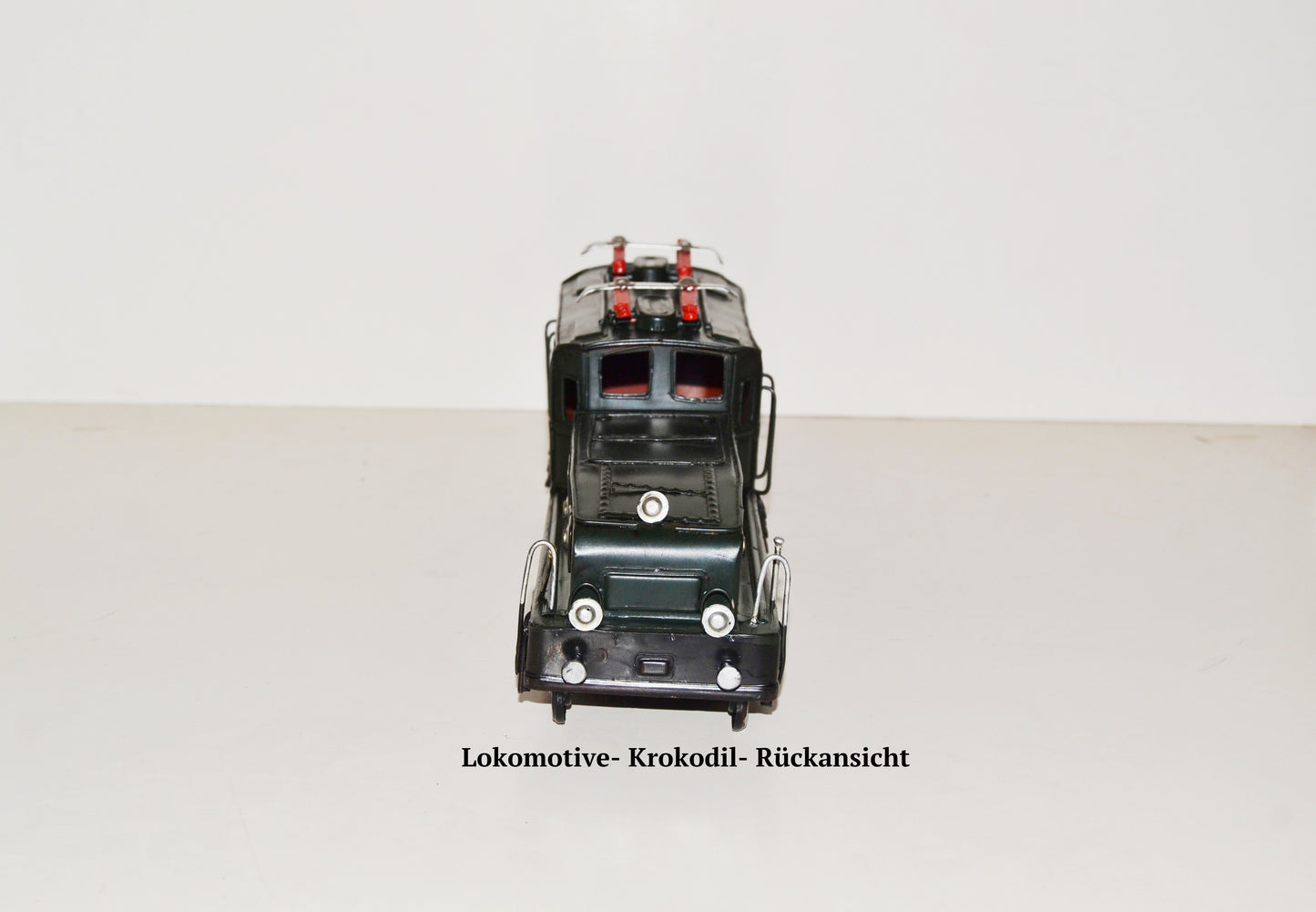 Schweizer Güterzug-Lok (Krokodil)