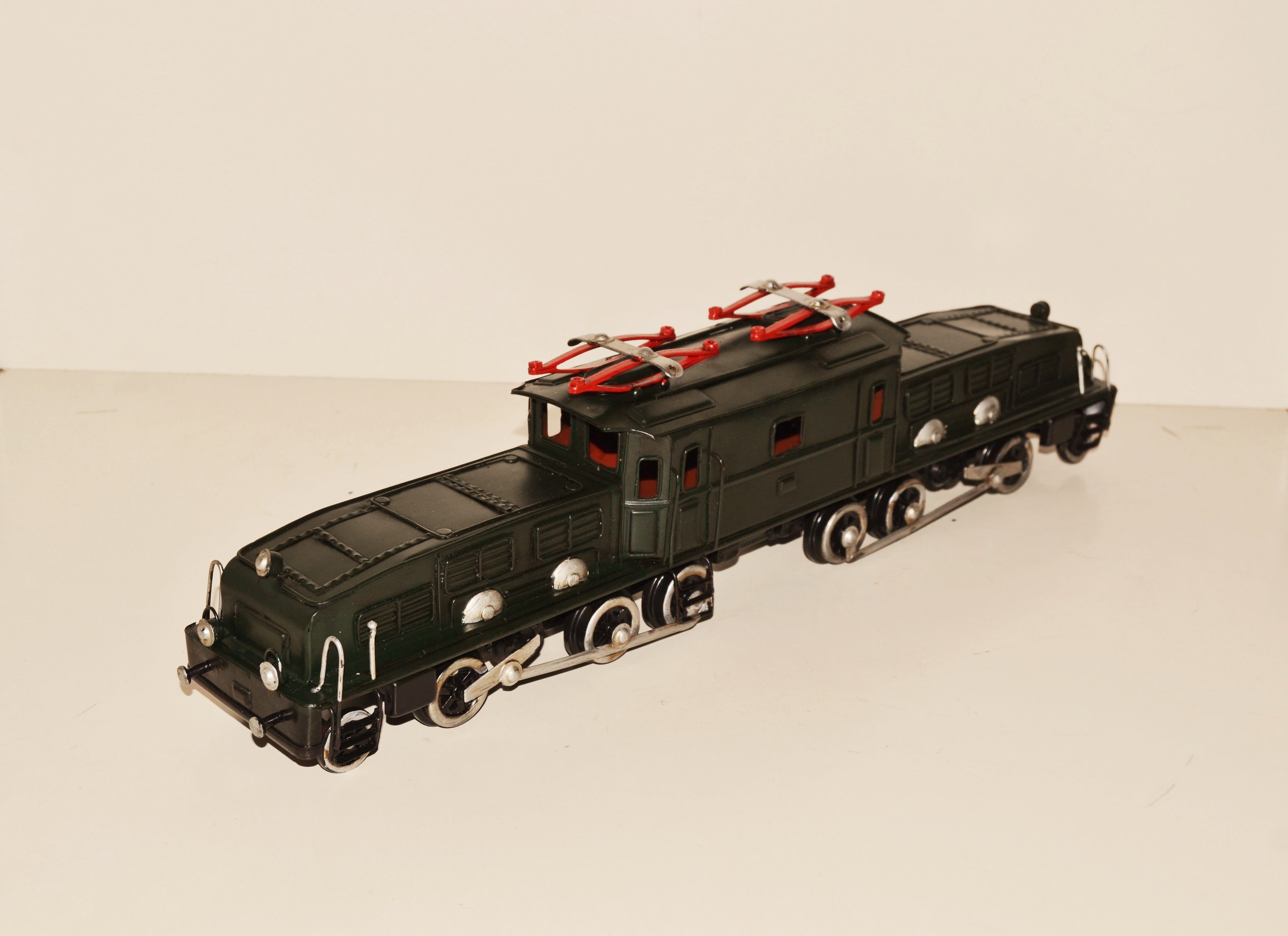 Schweizer Güterzug-Lokomotive „Krokodil“